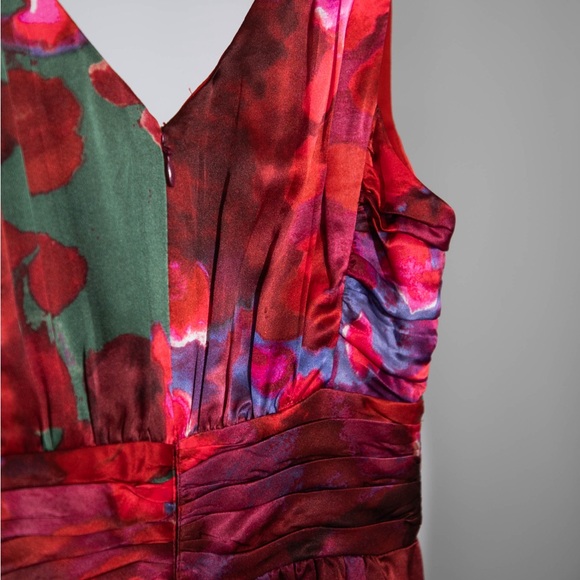 Banana Republic 100% Silk Red Abstract Watercolor Print Sleeveless Dress, Size 2 - Picture 8 of 13